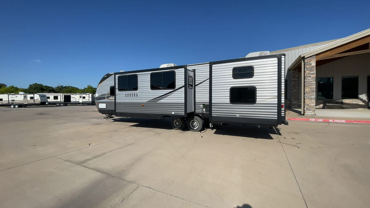 2022 FOREST RIVER AURORA 32BDS
