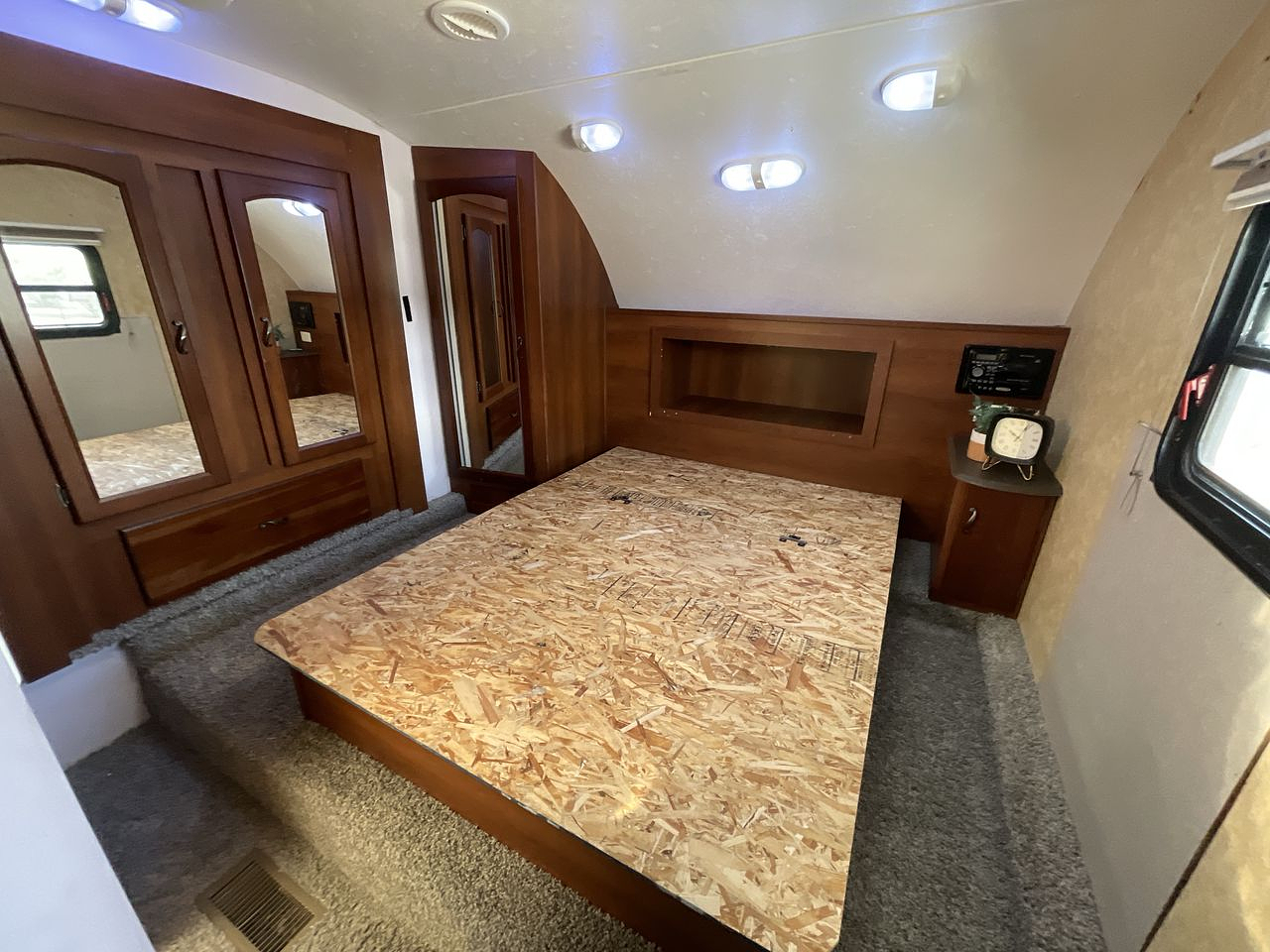2011 PRIMETIME CRUSADER 260RLD