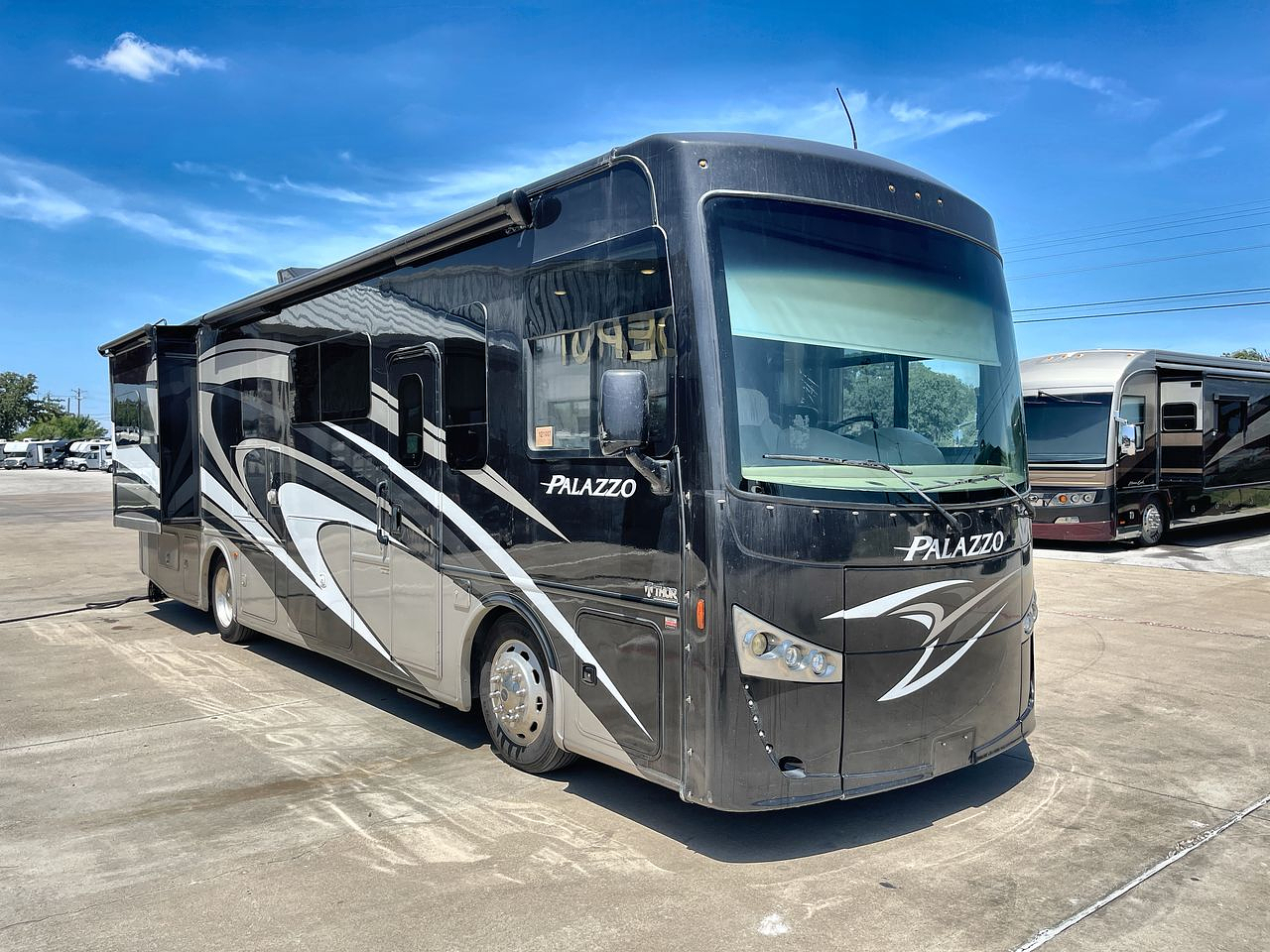2018 THOR PALAZZO 332