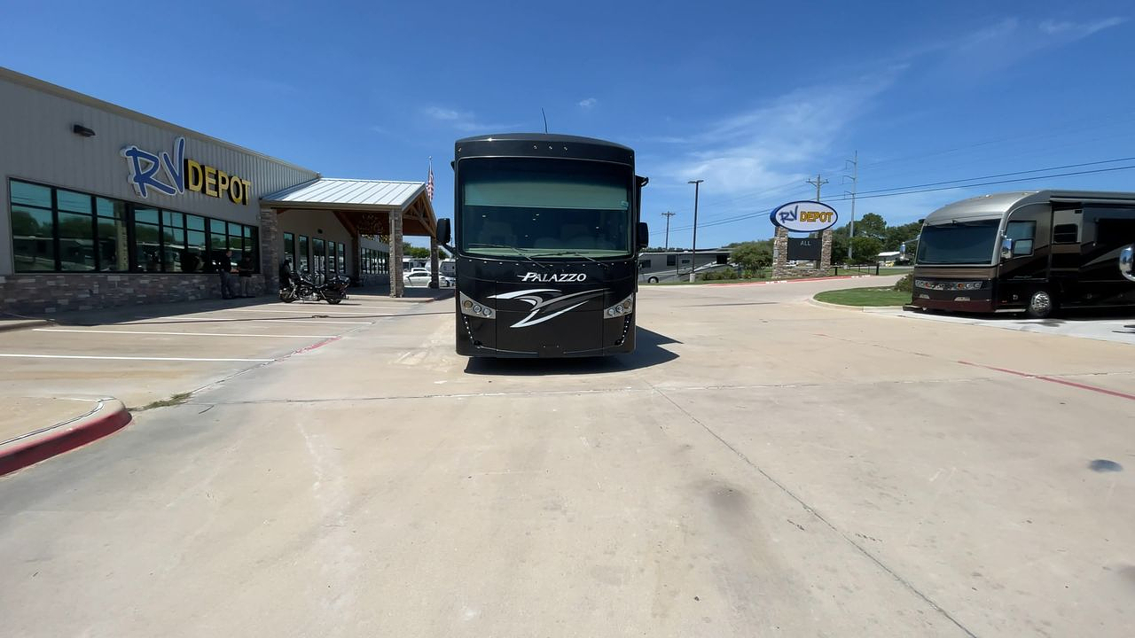 2018 THOR PALAZZO 332