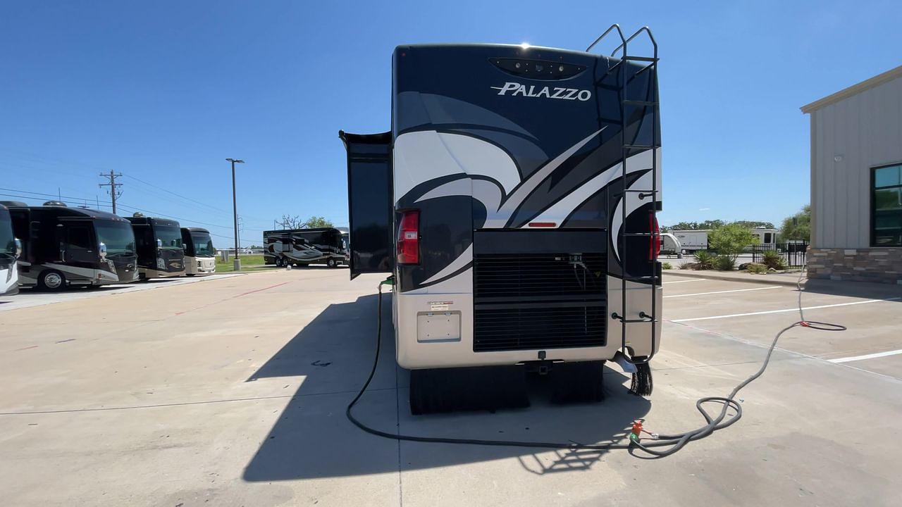 2018 THOR PALAZZO 332