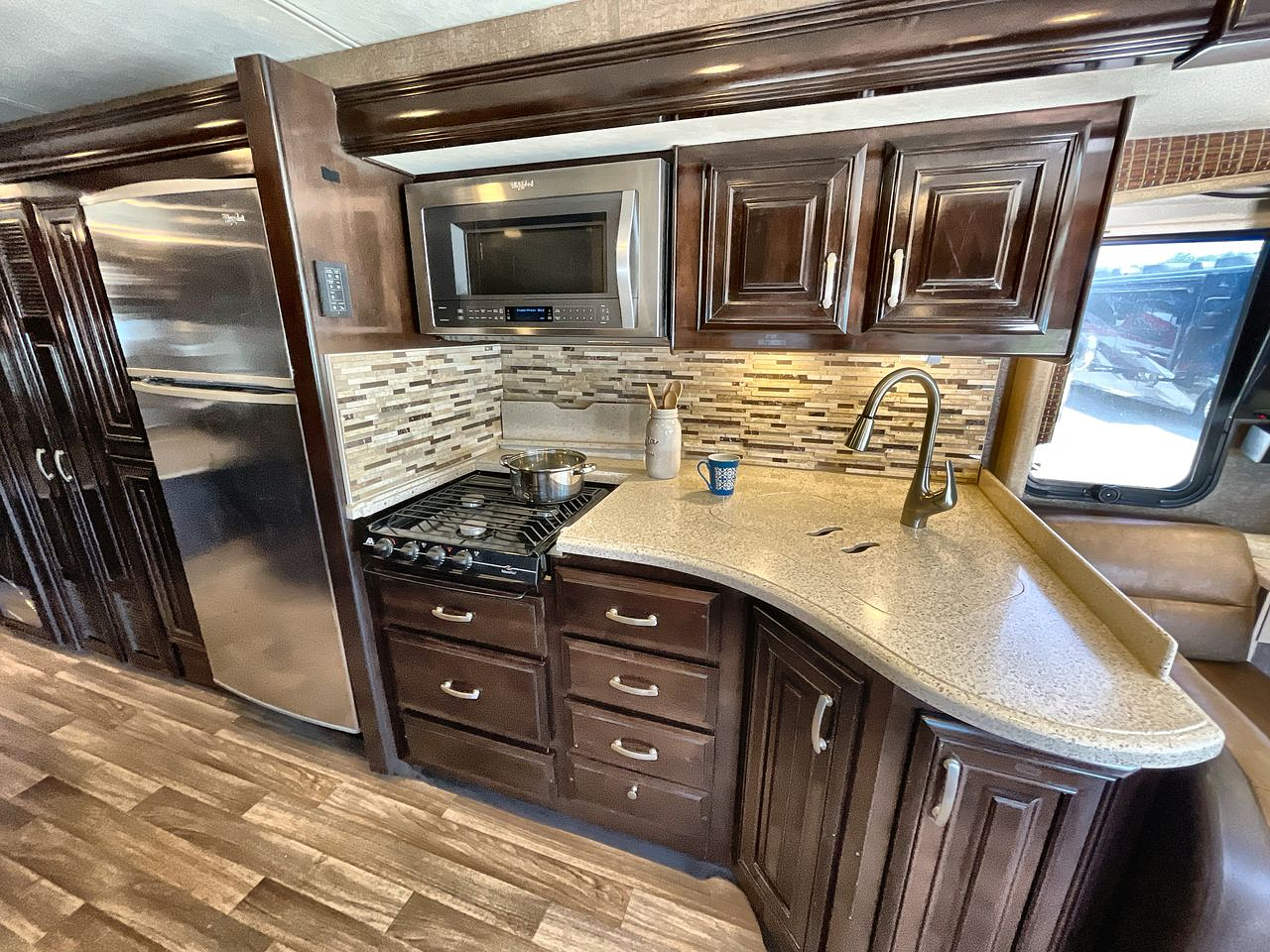 2018 THOR PALAZZO 332