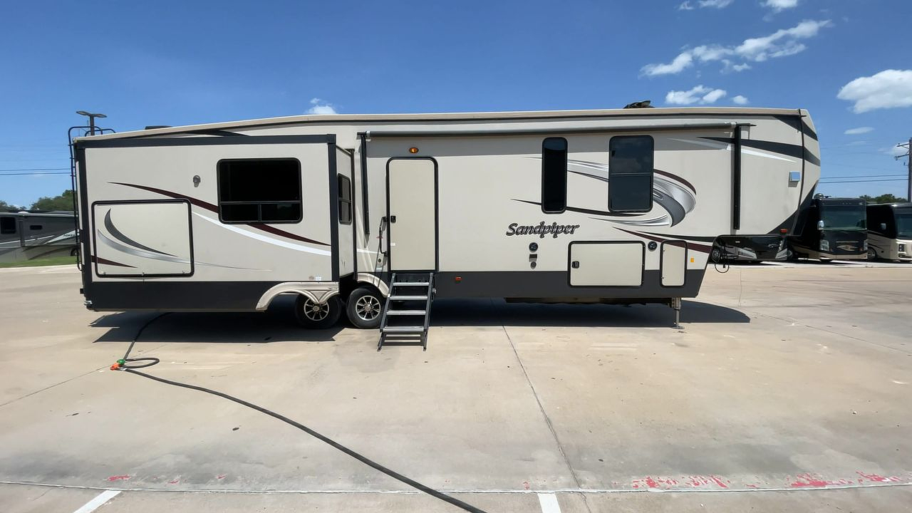 2018 FOREST RIVER SANDPIPER 372LOK