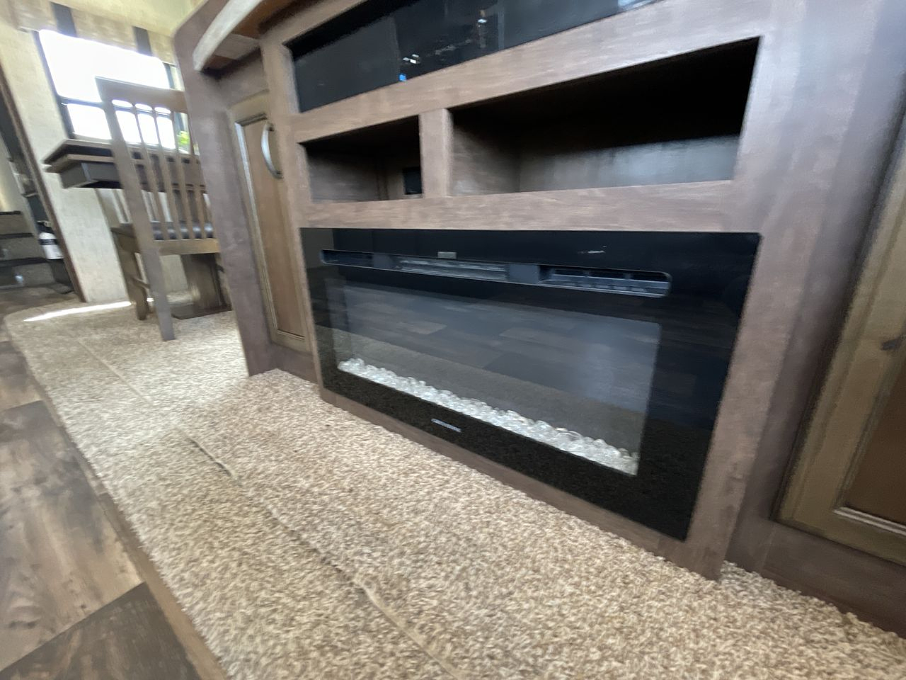 2018 FOREST RIVER SANDPIPER 372LOK