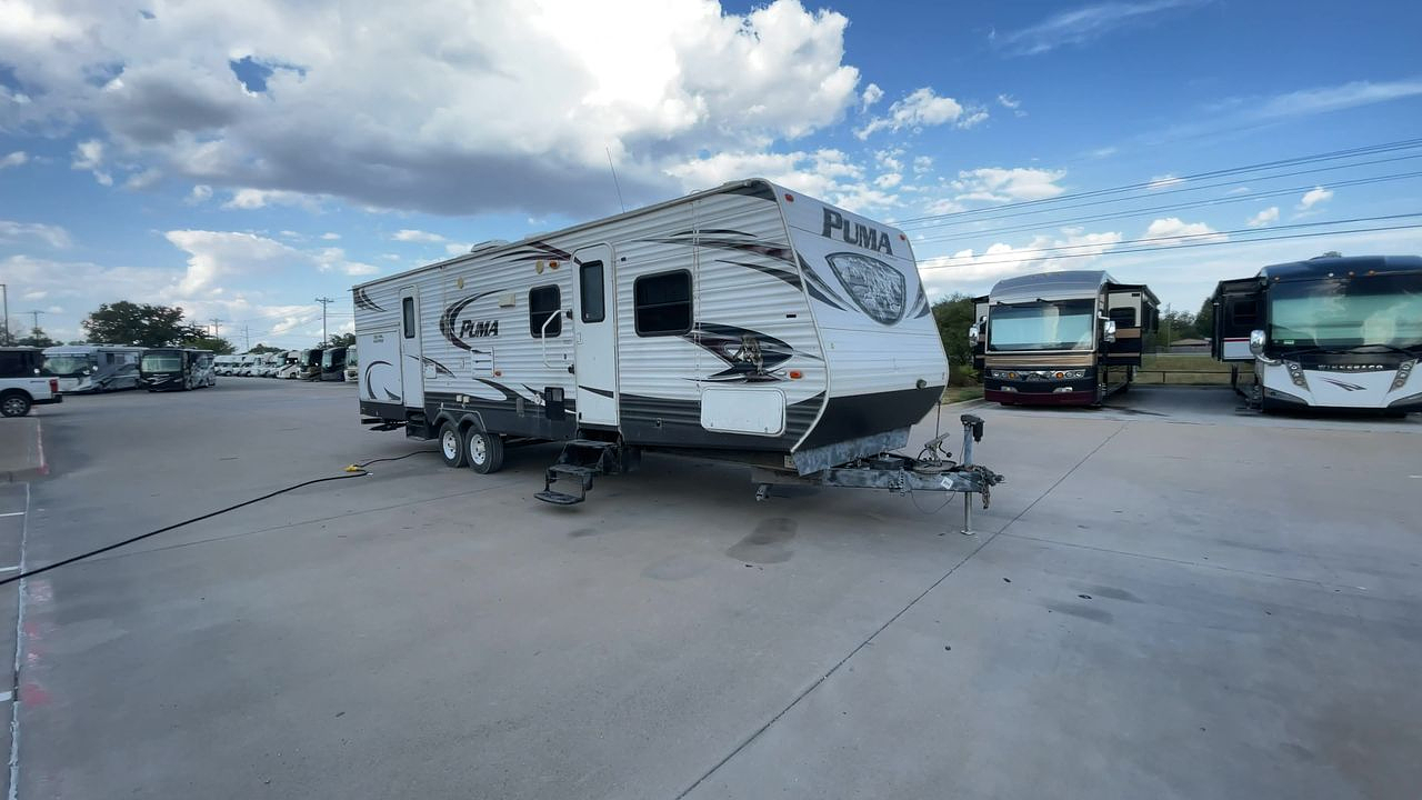 2014 FOREST RIVER PUMA 31BHSS