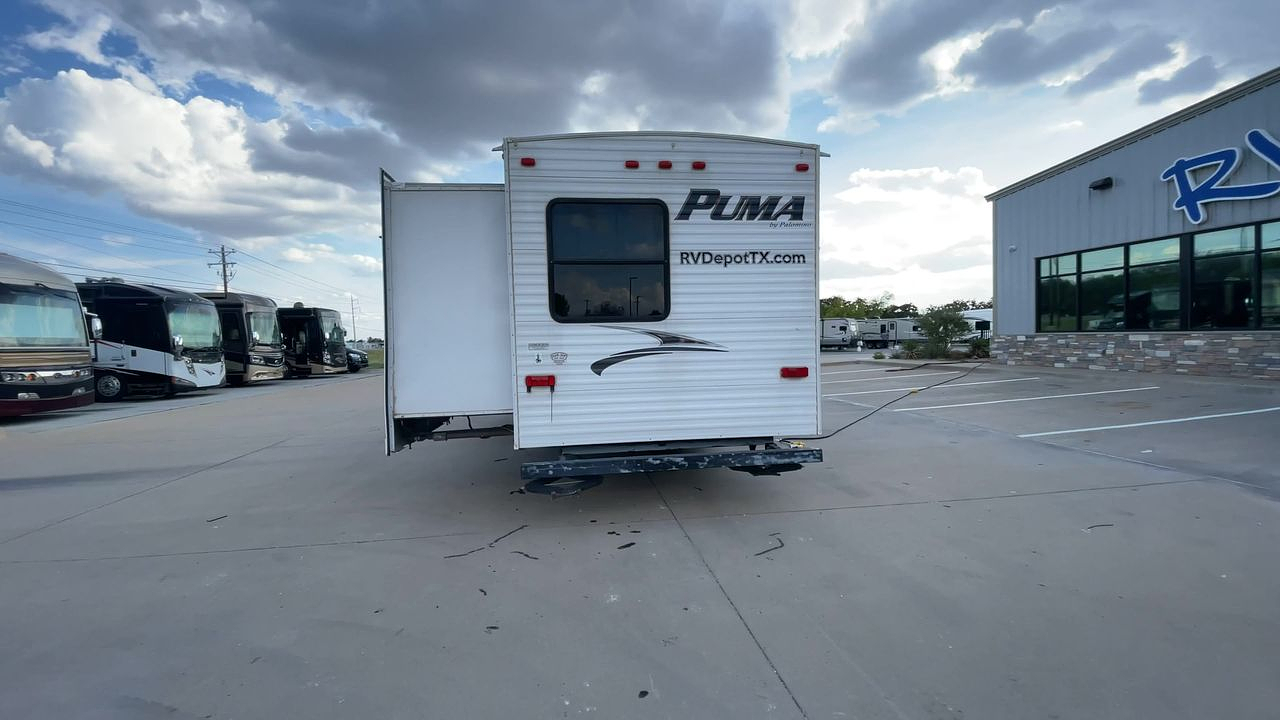 2014 FOREST RIVER PUMA 31BHSS