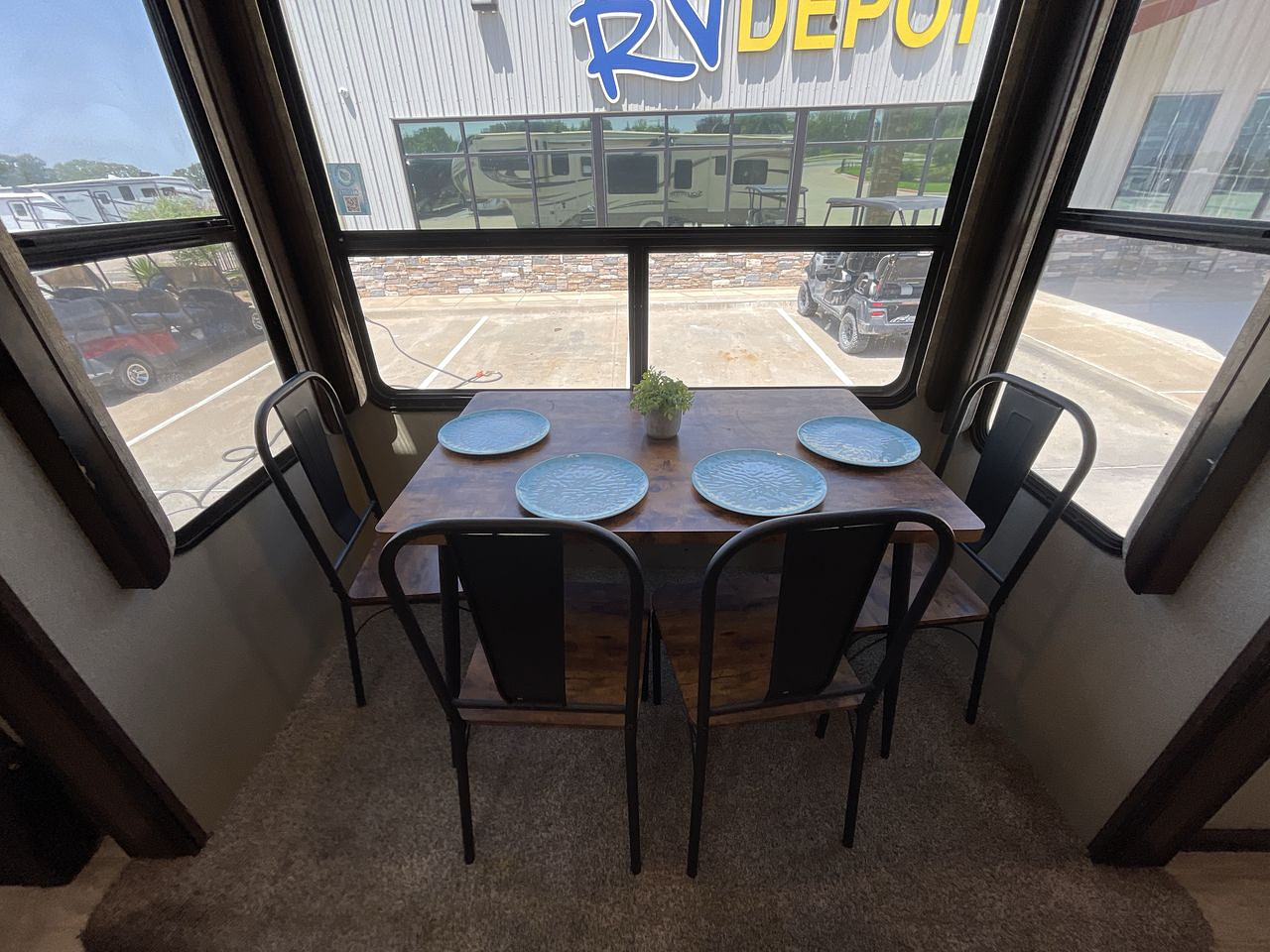 2019 GRAND DESIGN SOLITUDE 379FLS