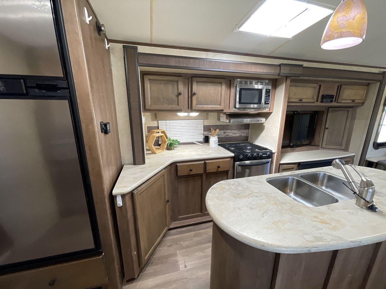 2015 CRUISER RV VIEWFINDER 32RLSS