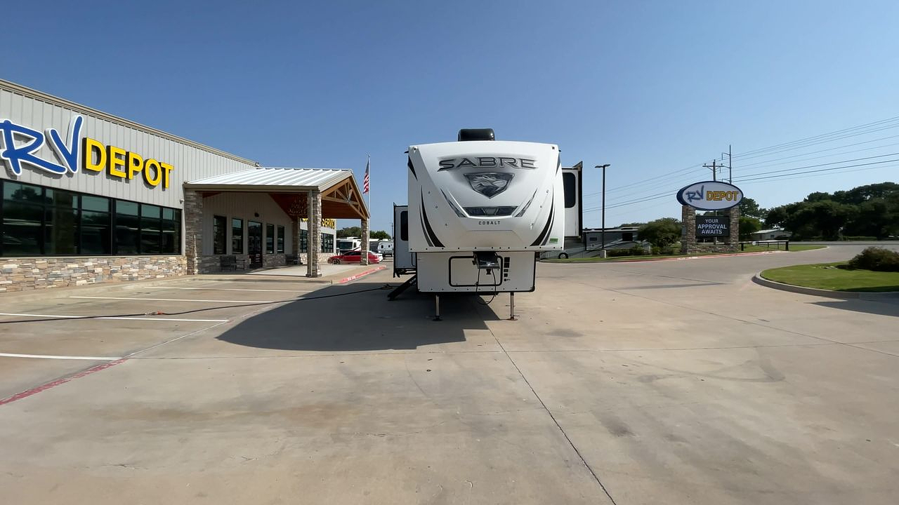 2019 FOREST RIVER SABRE 32DPT
