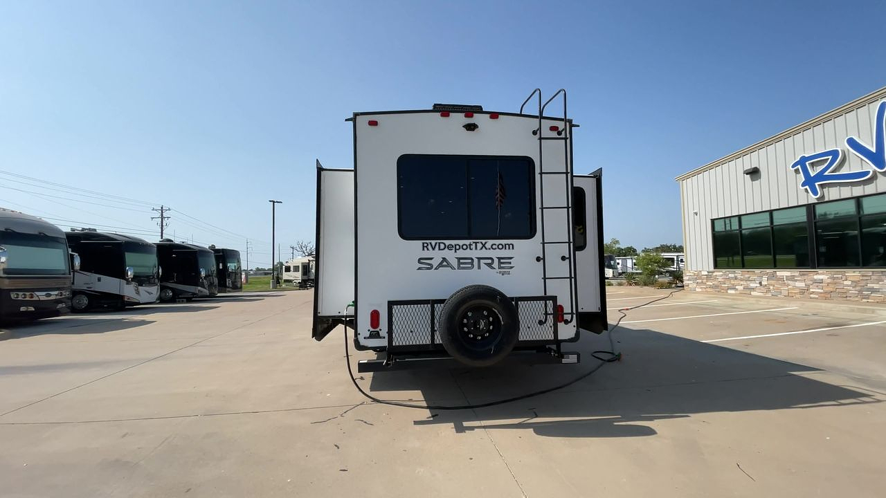 2019 FOREST RIVER SABRE 32DPT