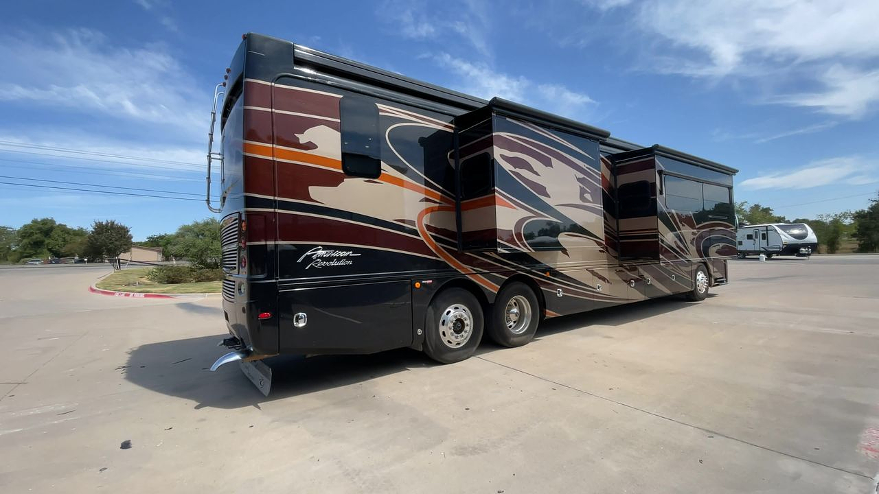 2017 AMERICAN COACH 42D