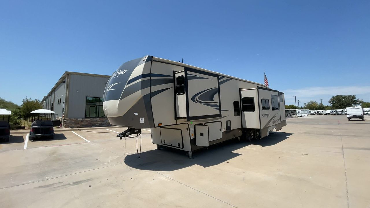 2021 FOREST RIVER SANDPIPER 384QBOK