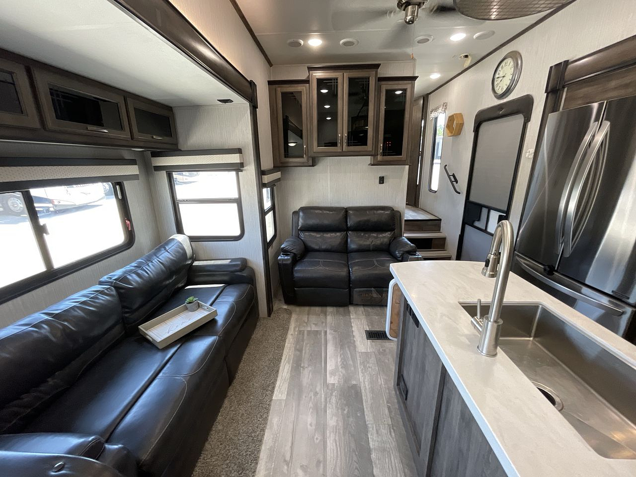 2021 FOREST RIVER SANDPIPER 384QBOK