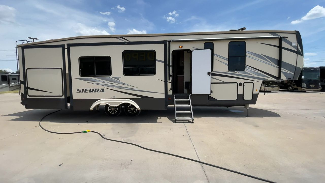 2019 FOREST RIVER SIERRA 387MKOK