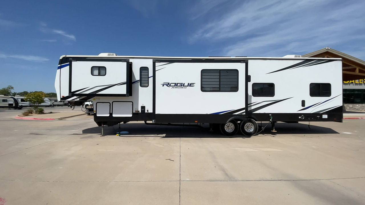 2022 FOREST RIVER ROGUE 4007G2