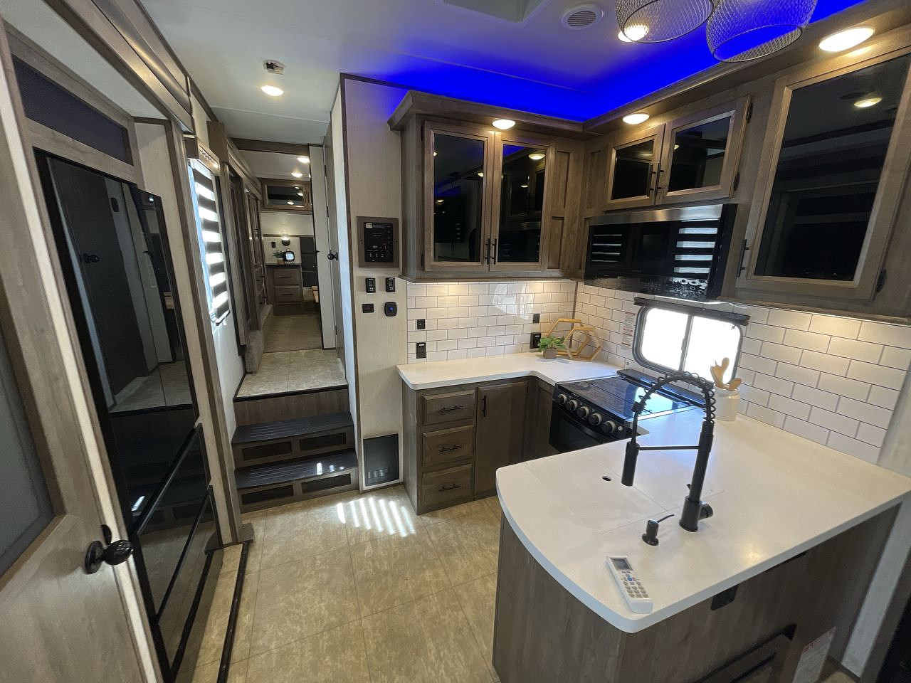 2022 FOREST RIVER ROGUE 4007G2