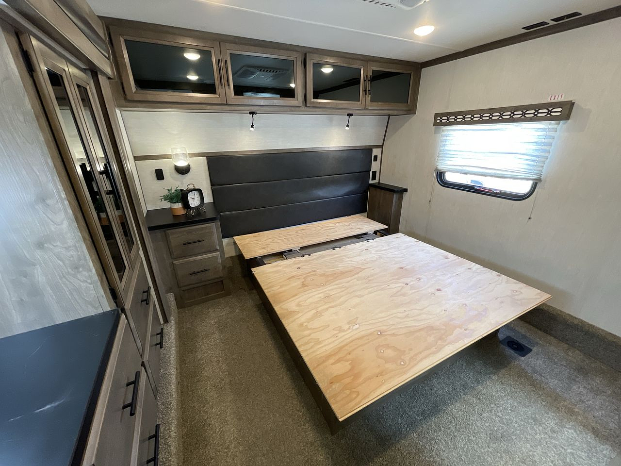 2022 FOREST RIVER ROGUE 4007G2
