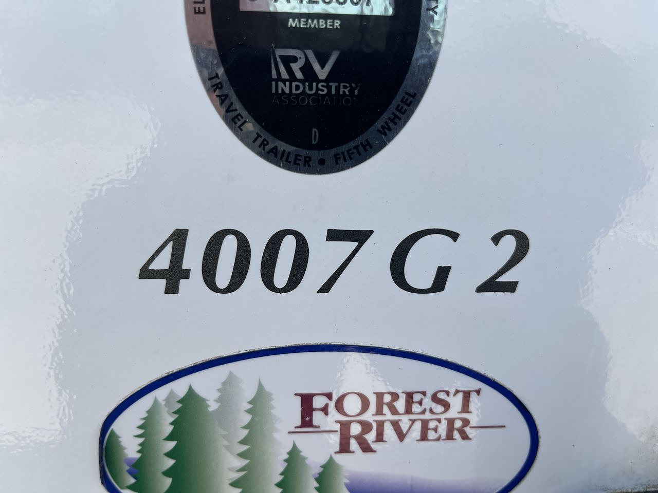2022 FOREST RIVER ROGUE 4007G2