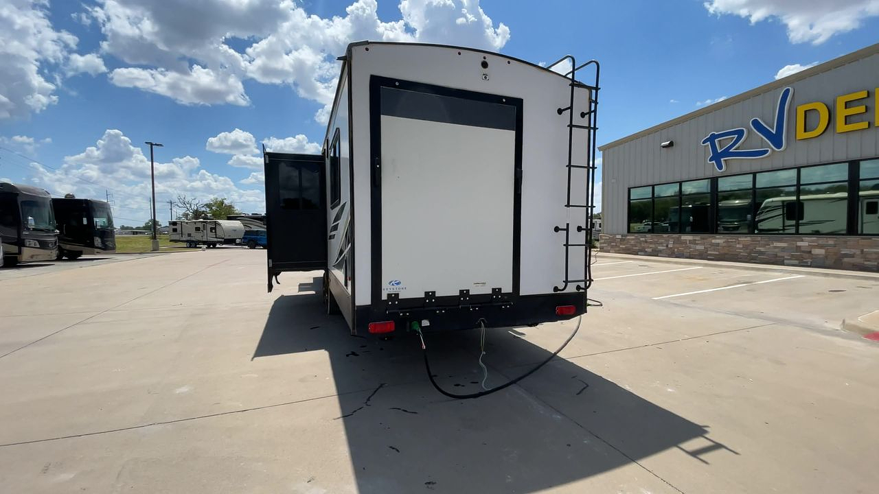 2021 KEYSTONE OUTBACK 335CG