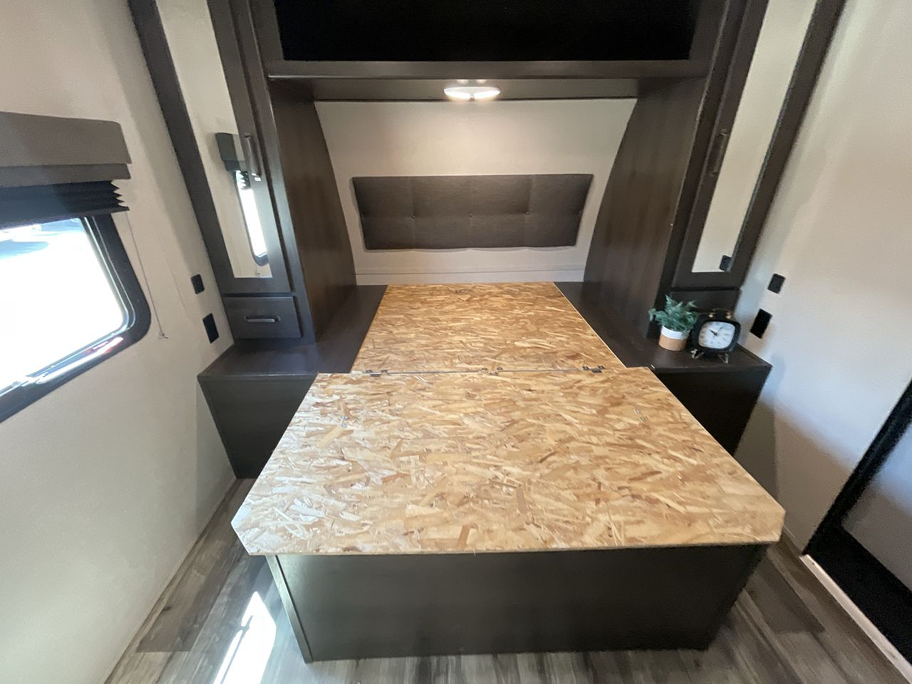 2022 GRAND DESIGN TRANSCEND 321BH