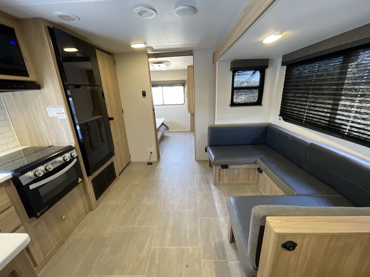 2025 HEARTLAND PROWLER 3212BH