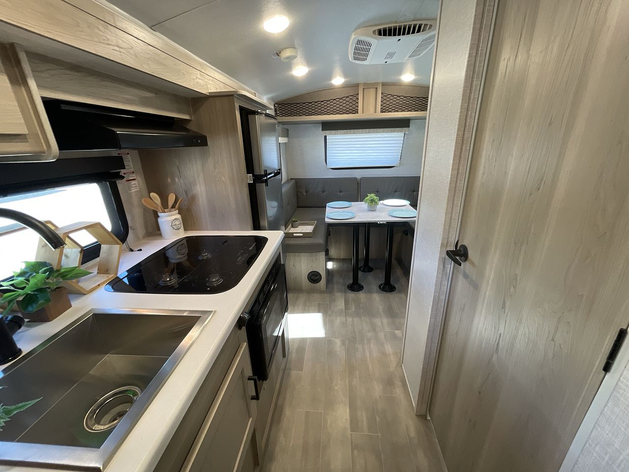 2023 FLAGSTAFF GEO PRO 16BH