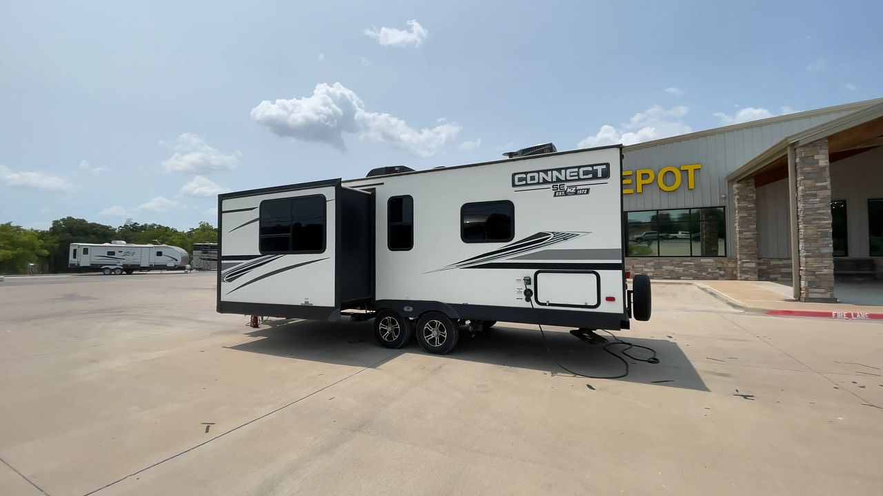 2021 KZ CONNECT C221FKKSE