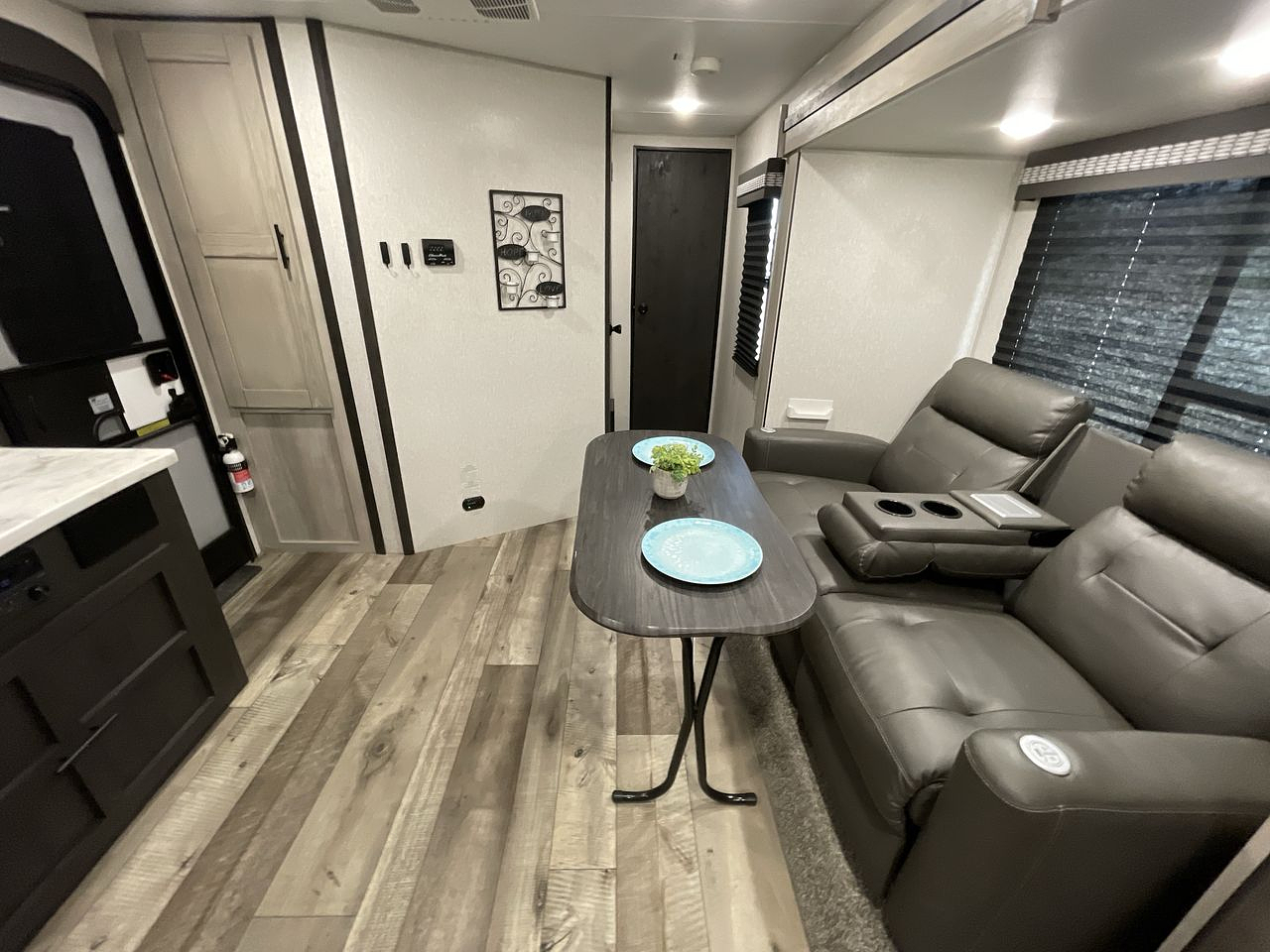 2021 KZ CONNECT C221FKKSE