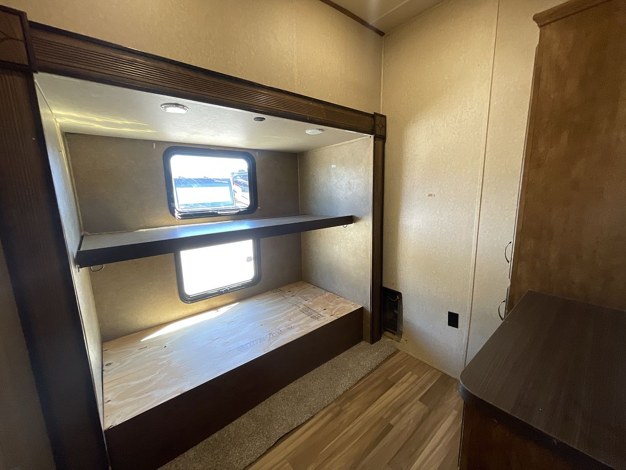 2016 SABRE 365MB