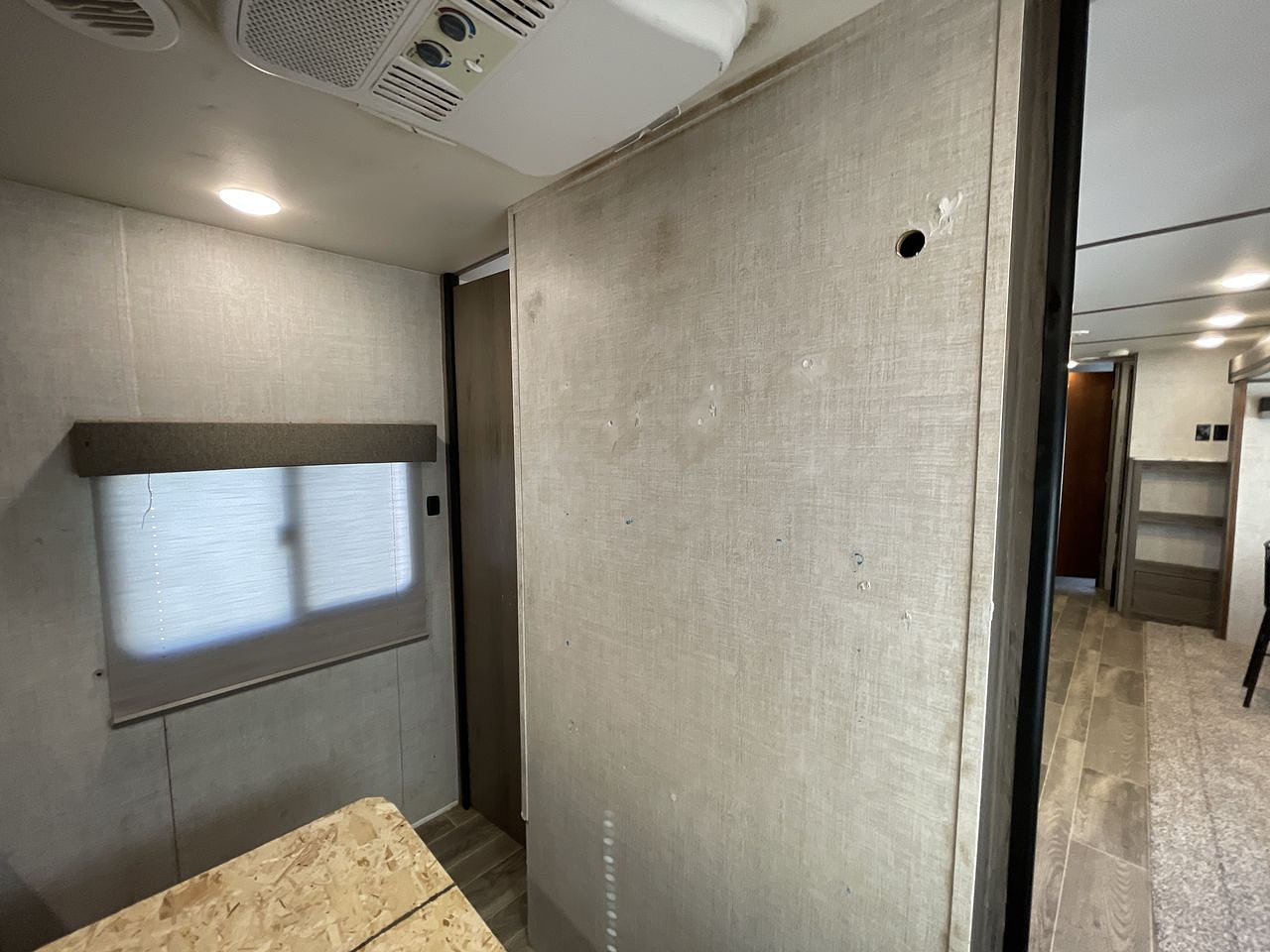 2021 GULFSTREAM KINGSPORT 323TBR