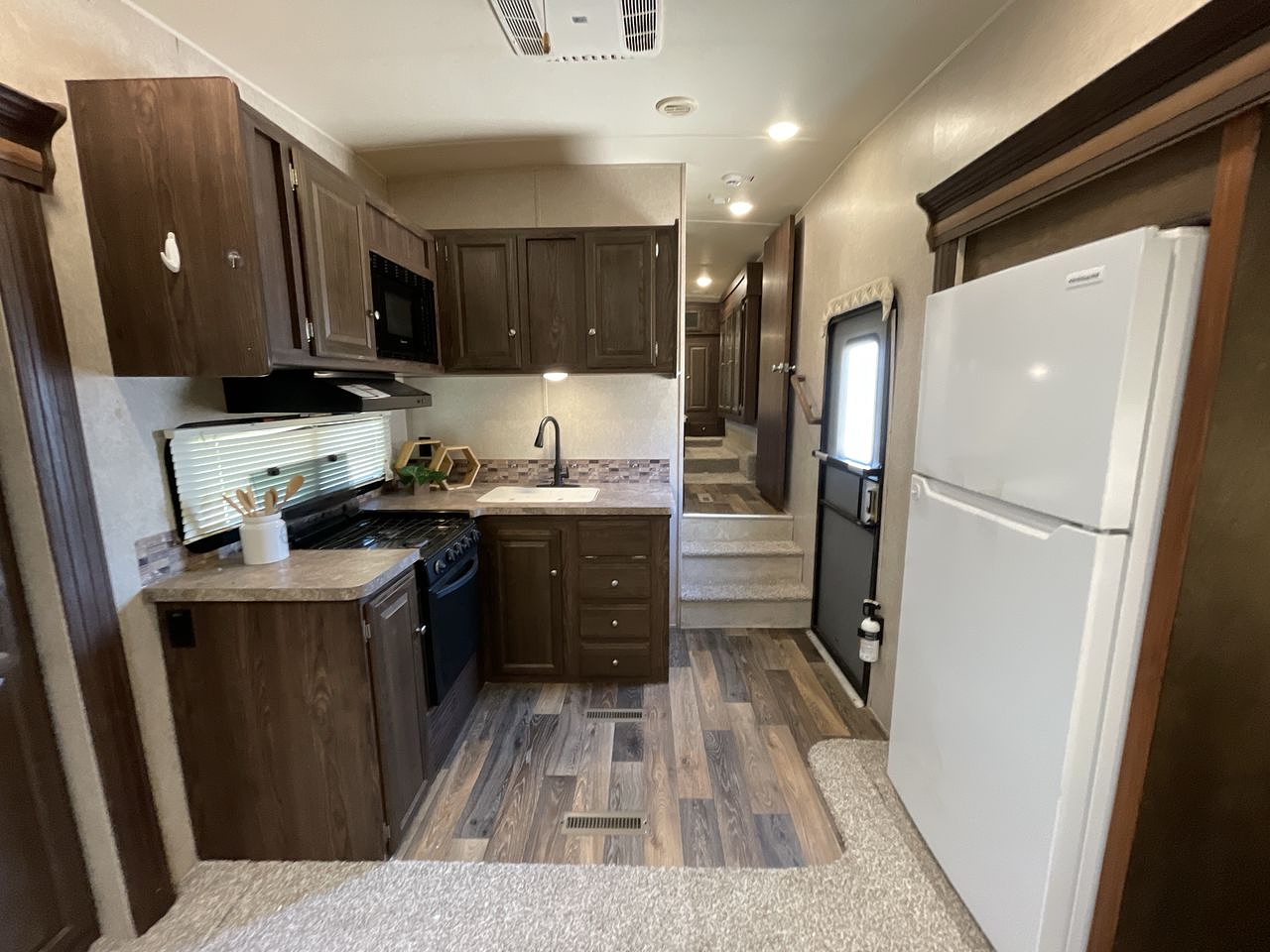 2017 FOREST RIVER FLAGSTAFF 526RLWS
