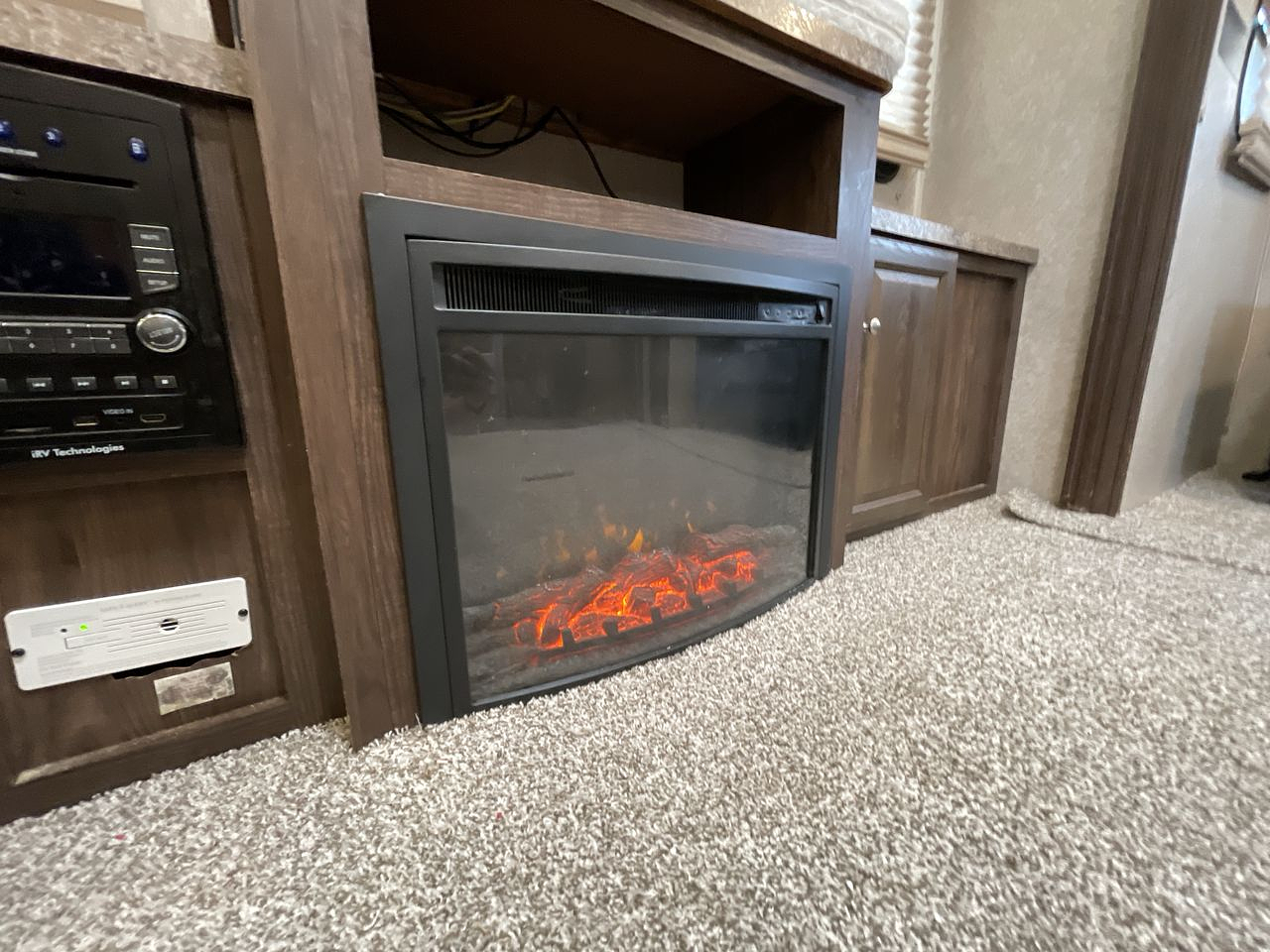 2017 FOREST RIVER FLAGSTAFF 526RLWS