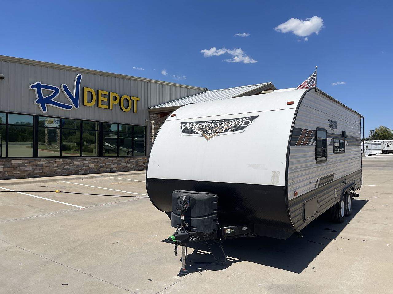 2022 FOREST RIVER WILDWOOD 19DBXL