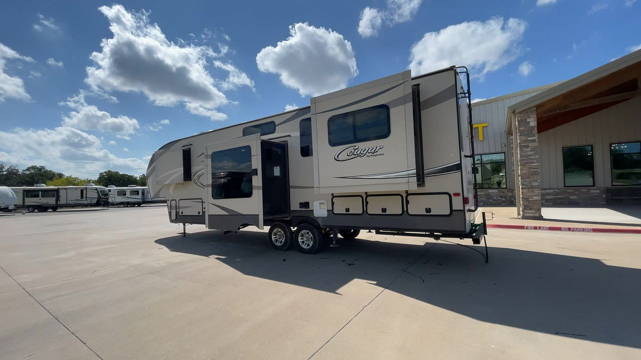 2016 KEYSTONE COUGAR 326RDS
