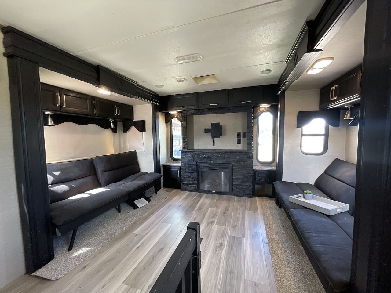 2016 KEYSTONE COUGAR 326RDS