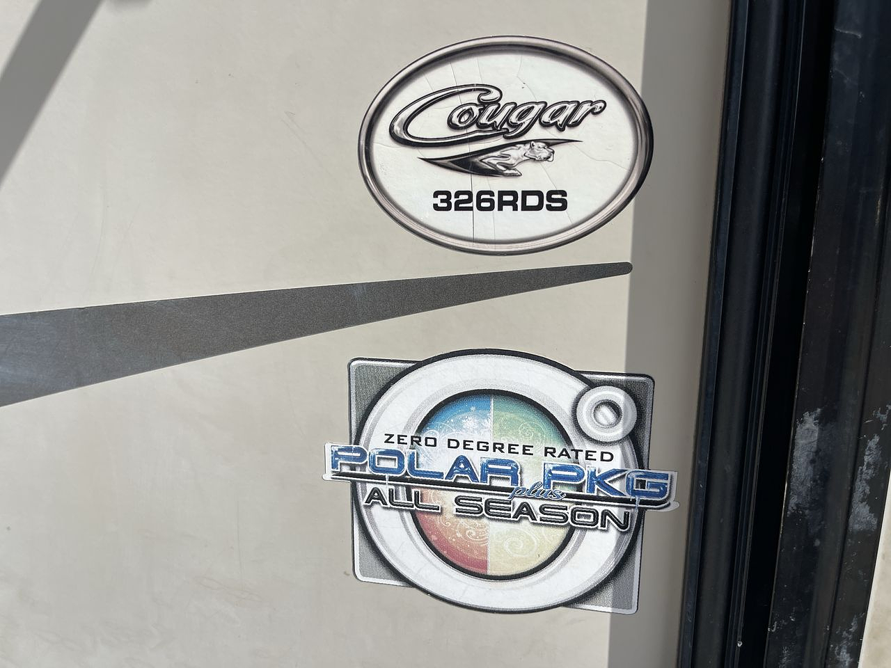 2016 KEYSTONE COUGAR 326RDS
