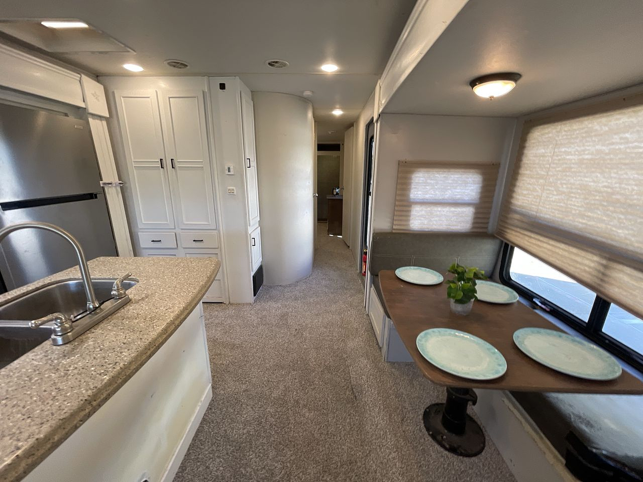 2016 HIGHLAND RIDGE OPEN RANGE 323RLS