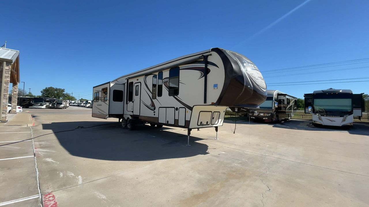 2015 FOREST RIVER SIERRA 371REBH