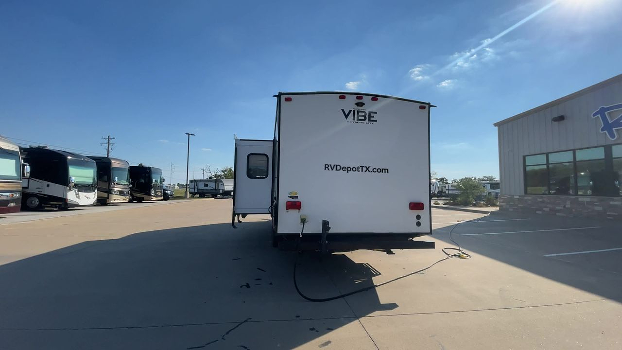 2018 FOREST RIVER VIBE 261BHS