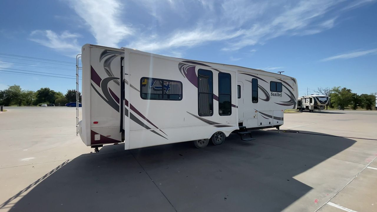 2013 FOREST RIVER SANIBEL 3400