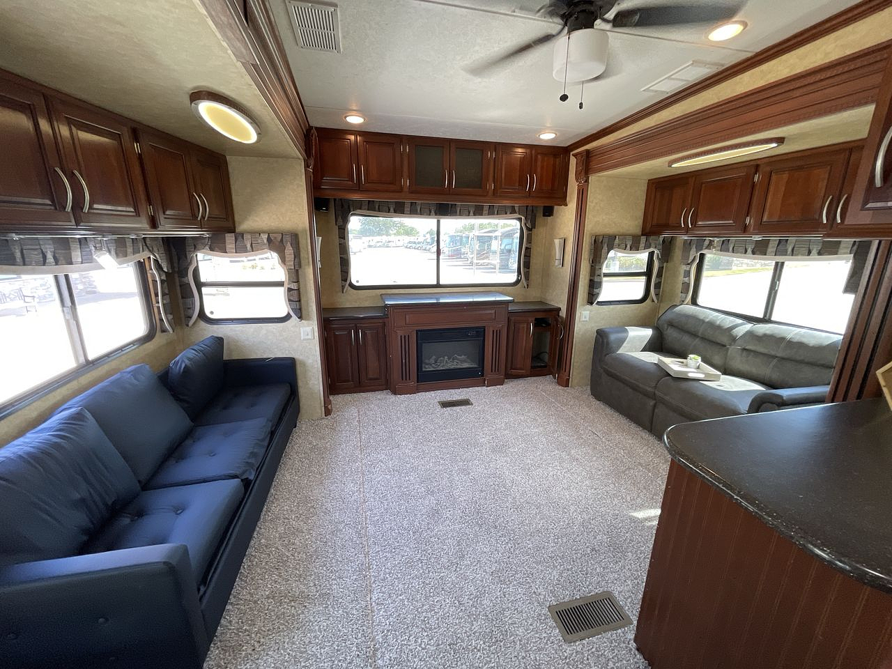 2013 FOREST RIVER SANIBEL 3400