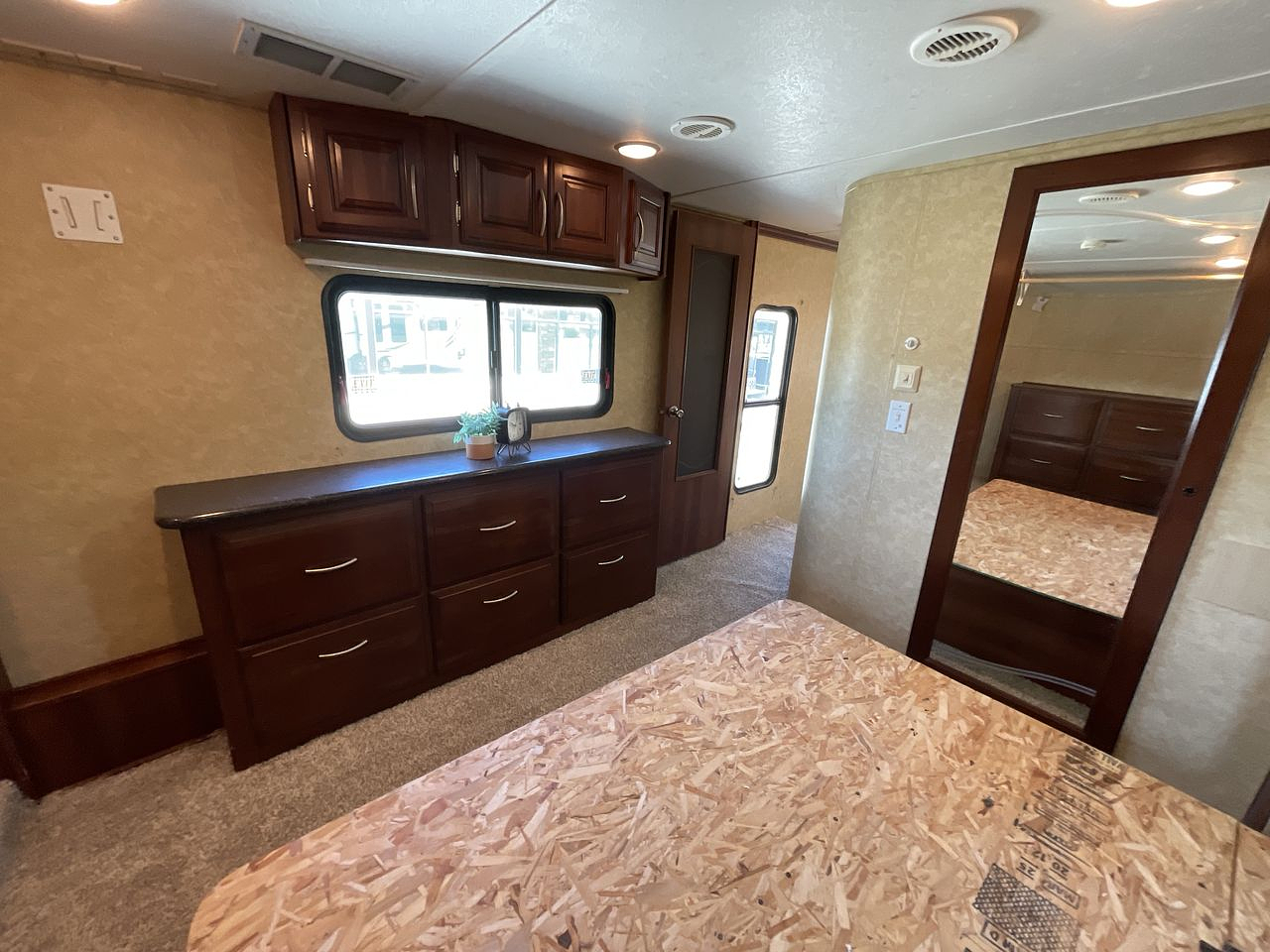 2013 FOREST RIVER SANIBEL 3400