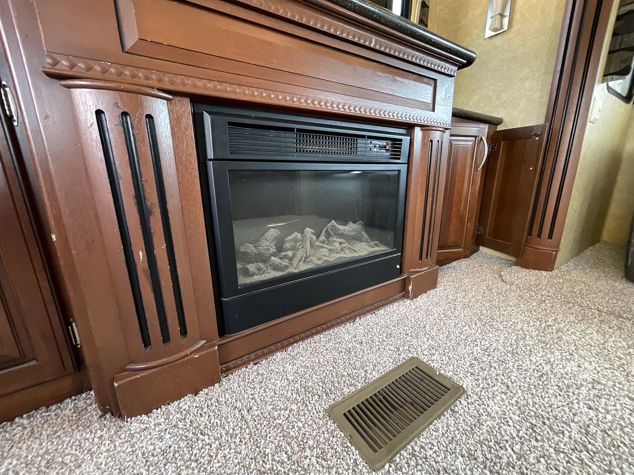2013 FOREST RIVER SANIBEL 3400