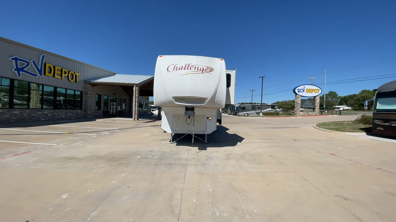 2009 CHALLENGER 34SDB