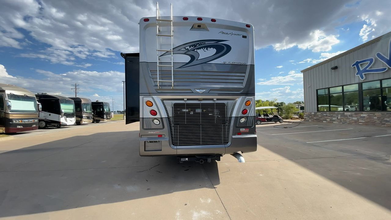 2021 FLEETWOOD PACE ARROW LXE 38N