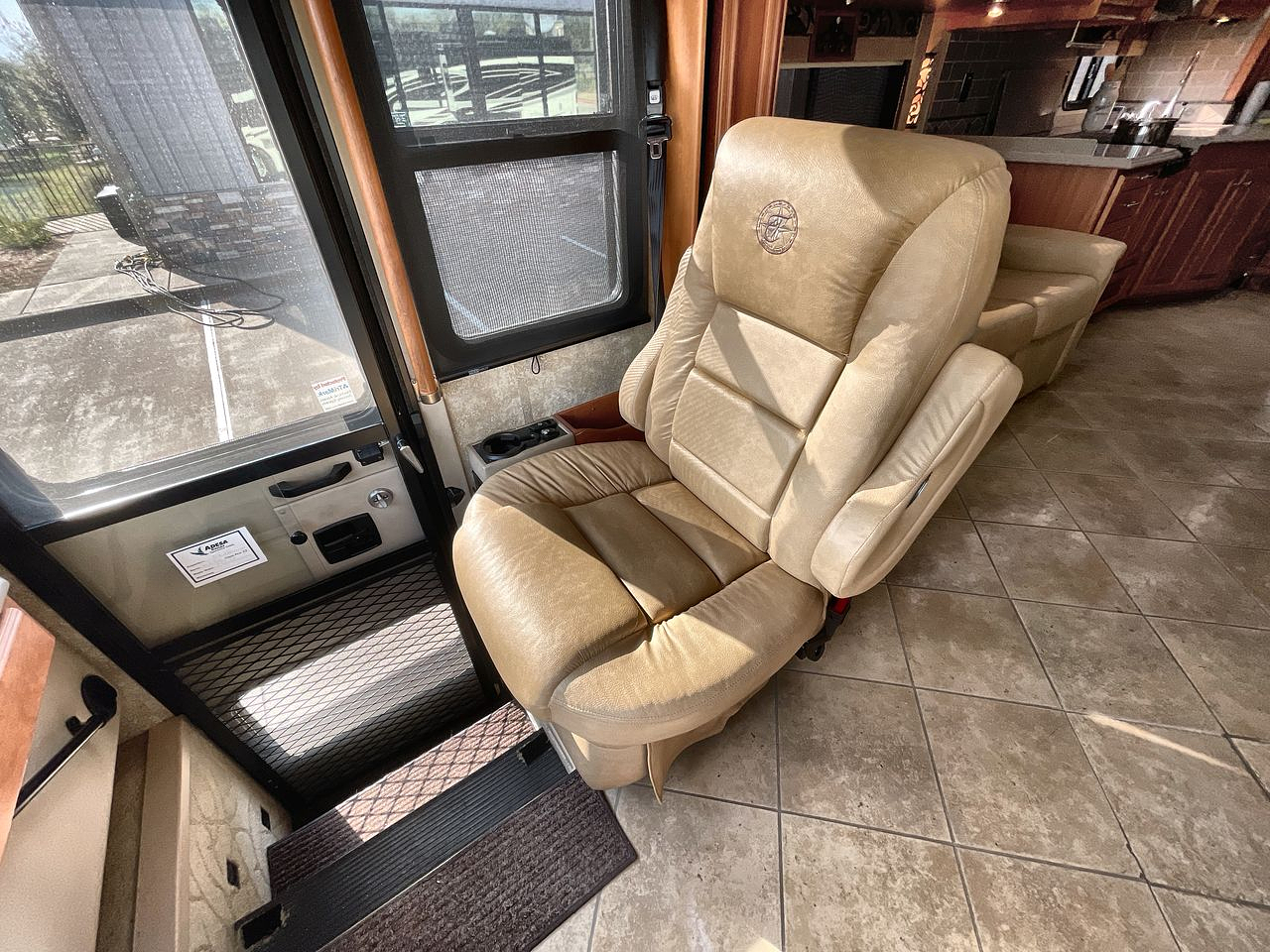 2011 TIFFIN PHAETON 42QBH