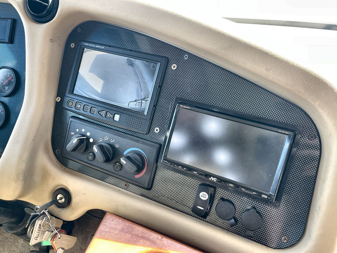 2011 TIFFIN PHAETON 42QBH