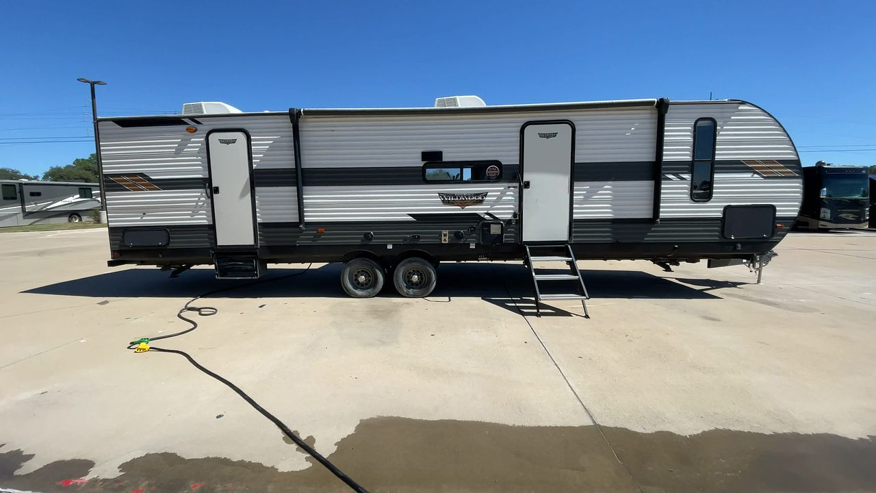 2021 FOREST RIVER WILDWOOD 37BHSS2Q