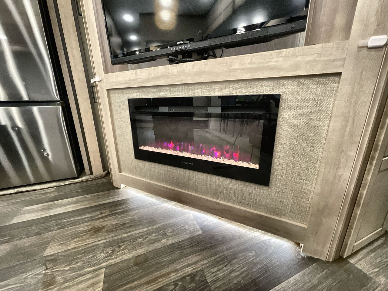 2023 KEYSTONE CAMEO 4051BH
