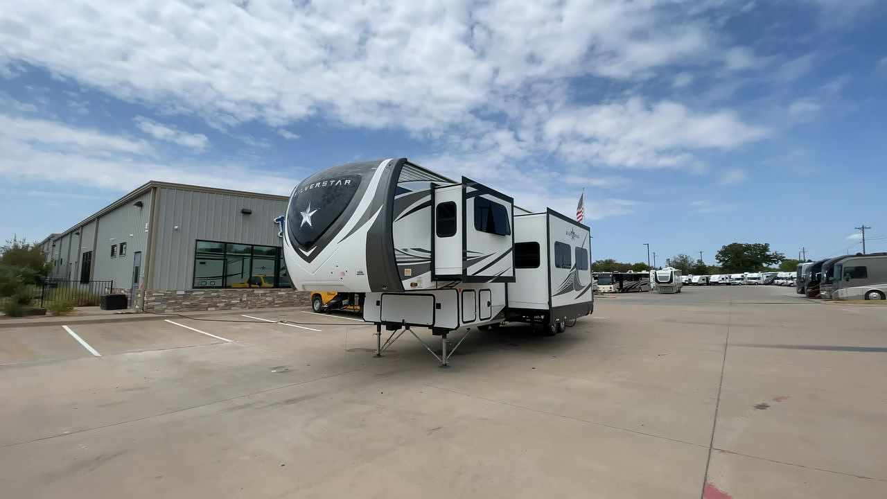 2022 HIGHLAND RIDGE SILVERSTAR 376FBH